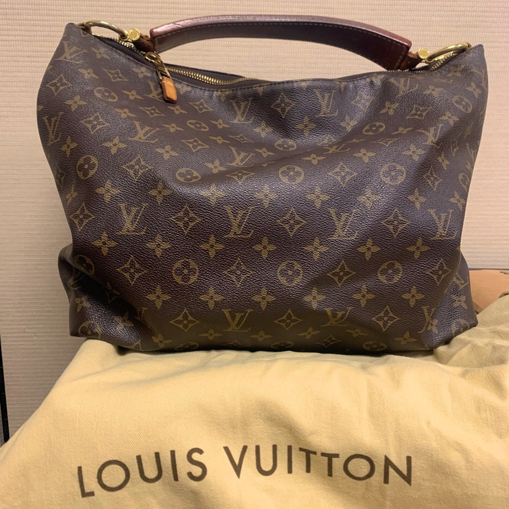Authentic Louis Vuitton Sully Handbag